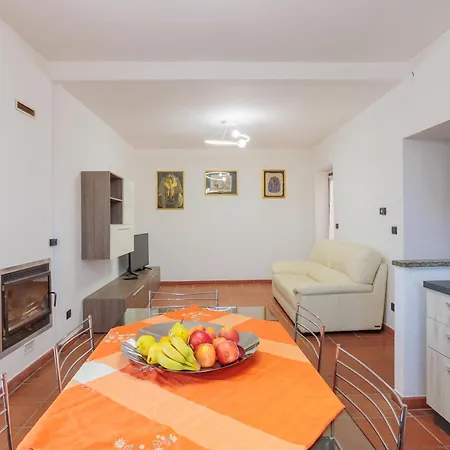 Appartamento Casa Mati 2